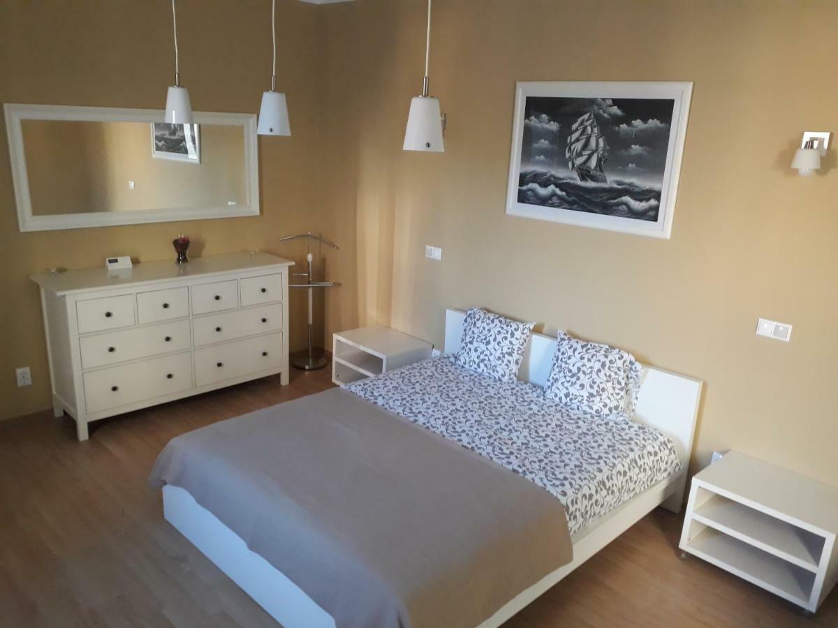 Garsoniera Mandrilor Apartment Slănic Екстериор снимка